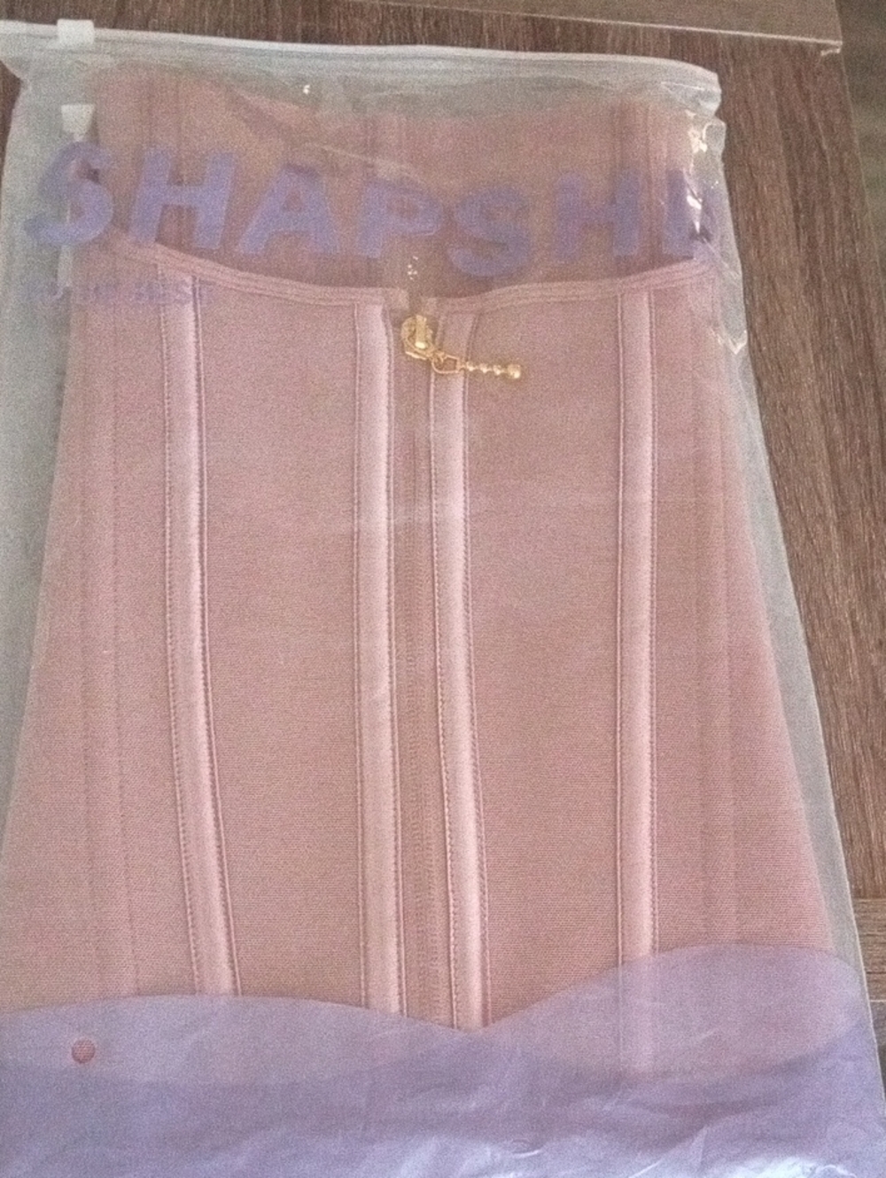 High-Waist Shaping Skirt in Rose Pink with Gold Zip